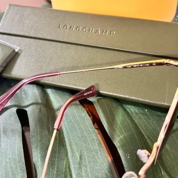 ✨ Longchamp Gold Frame Round Sunglasses – Designer Luxury Chic - Picture 3 of 3